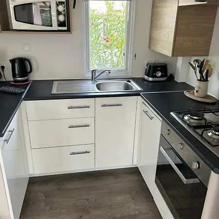 Kamp alanı Azur 77 *